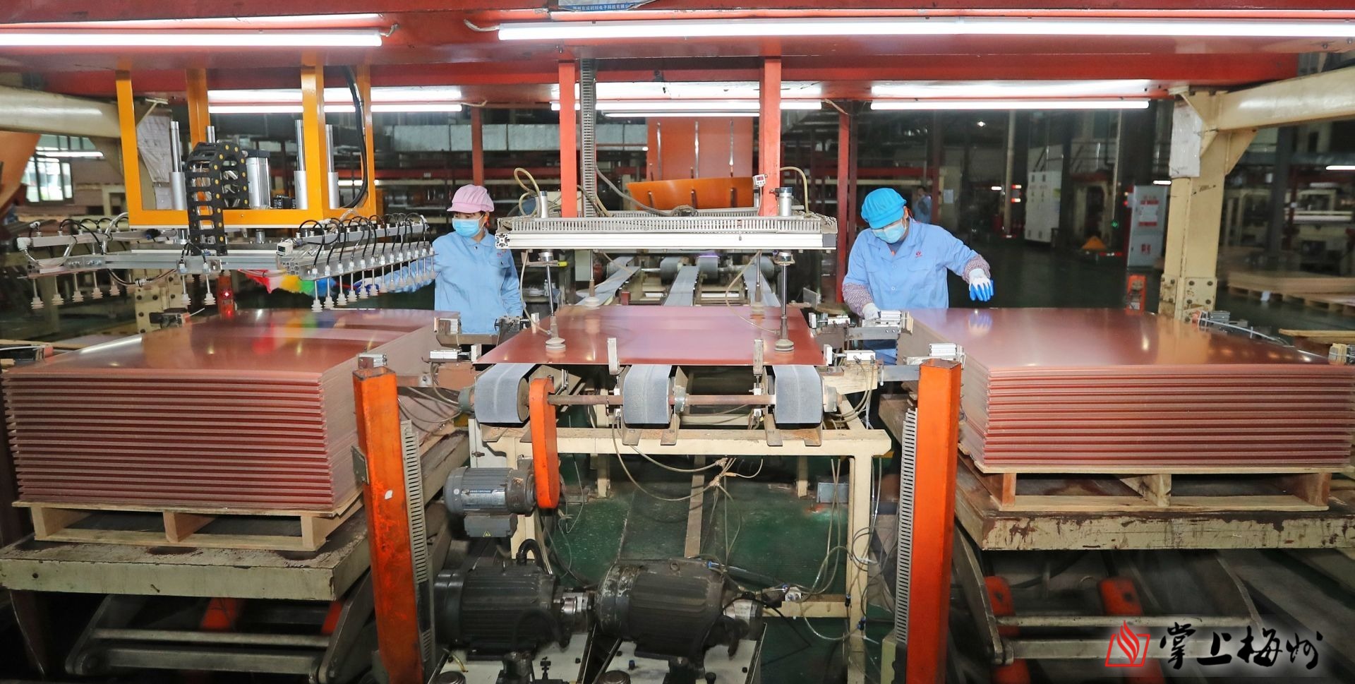 工業(yè)技改增產(chǎn)能 疫情之下“選客戶”！威利邦電子2021年產(chǎn)值突破10億元大關(guān)